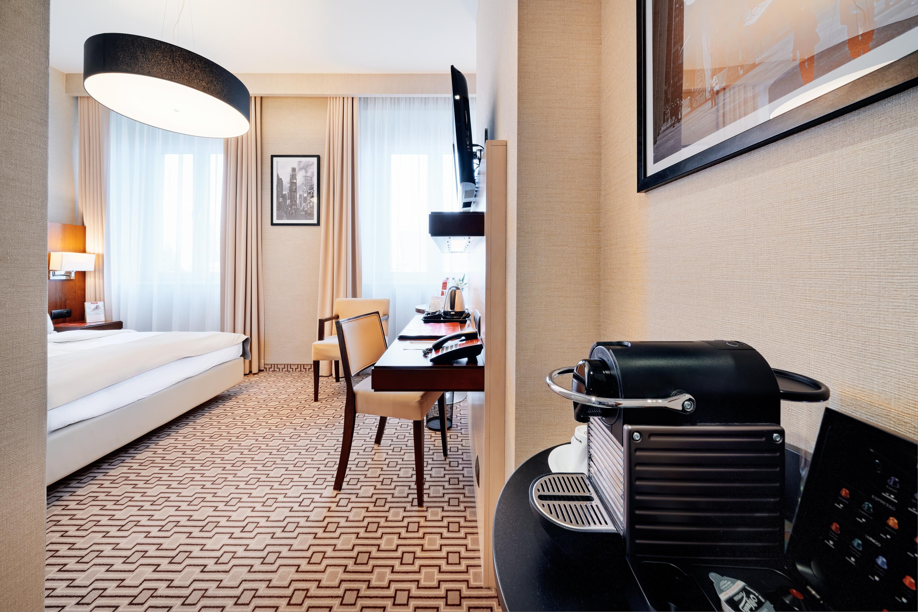 Centrum Hotel 4*